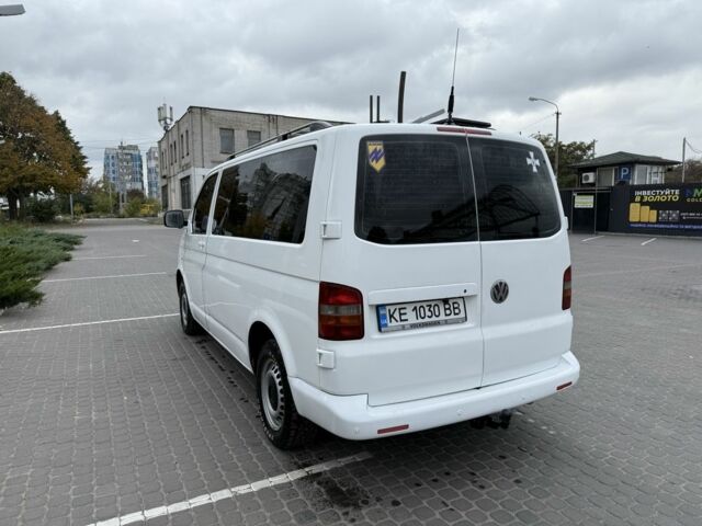 Білий Фольксваген Transporter, об'ємом двигуна 1.9 л та пробігом 320 тис. км за 8000 $, фото 1 на Automoto.ua