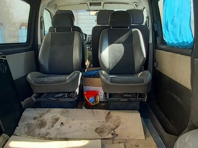 Білий Фольксваген Transporter, об'ємом двигуна 1.9 л та пробігом 373 тис. км за 7000 $, фото 7 на Automoto.ua