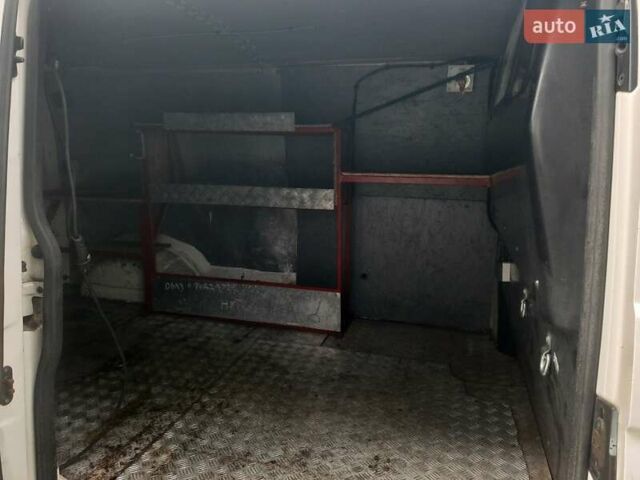 Белый Фольксваген Transporter, объемом двигателя 1.9 л и пробегом 600 тыс. км за 4800 $, фото 11 на Automoto.ua