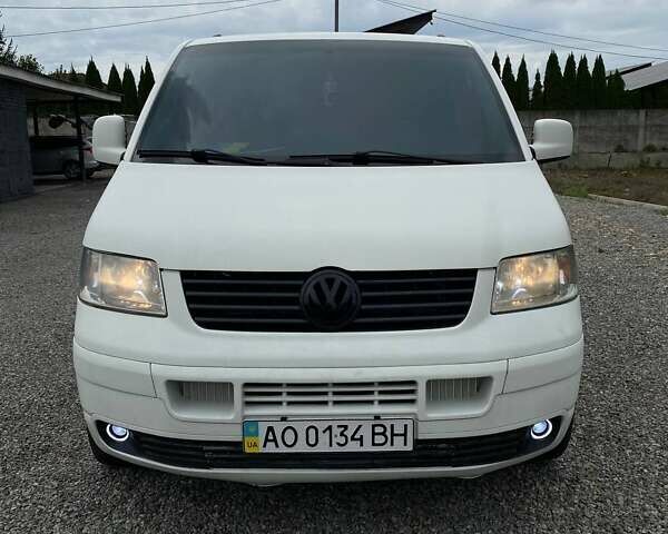 Білий Фольксваген Transporter, об'ємом двигуна 2.46 л та пробігом 310 тис. км за 8800 $, фото 10 на Automoto.ua