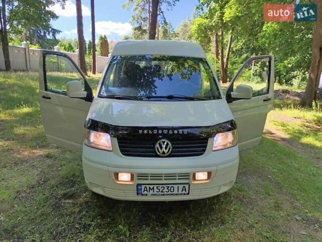 Білий Фольксваген Transporter, об'ємом двигуна 2.5 л та пробігом 255 тис. км за 8000 $, фото 61 на Automoto.ua