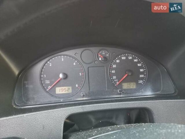 Белый Фольксваген Transporter, объемом двигателя 1.9 л и пробегом 282 тыс. км за 9300 $, фото 3 на Automoto.ua