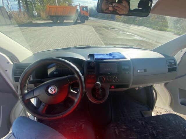 Белый Фольксваген Transporter, объемом двигателя 1.9 л и пробегом 370 тыс. км за 6000 $, фото 5 на Automoto.ua