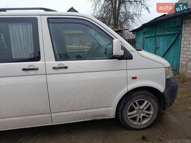 Білий Фольксваген Transporter, об'ємом двигуна 1.9 л та пробігом 360 тис. км за 8500 $, фото 1 на Automoto.ua