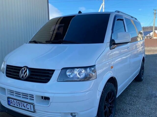 Білий Фольксваген Transporter, об'ємом двигуна 2.5 л та пробігом 330 тис. км за 6700 $, фото 4 на Automoto.ua