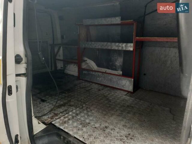 Белый Фольксваген Transporter, объемом двигателя 1.9 л и пробегом 600 тыс. км за 4800 $, фото 12 на Automoto.ua