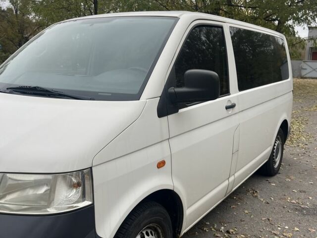 Белый Фольксваген Transporter, объемом двигателя 1.9 л и пробегом 280 тыс. км за 8200 $, фото 5 на Automoto.ua