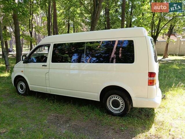 Білий Фольксваген Transporter, об'ємом двигуна 2.5 л та пробігом 255 тис. км за 8000 $, фото 17 на Automoto.ua