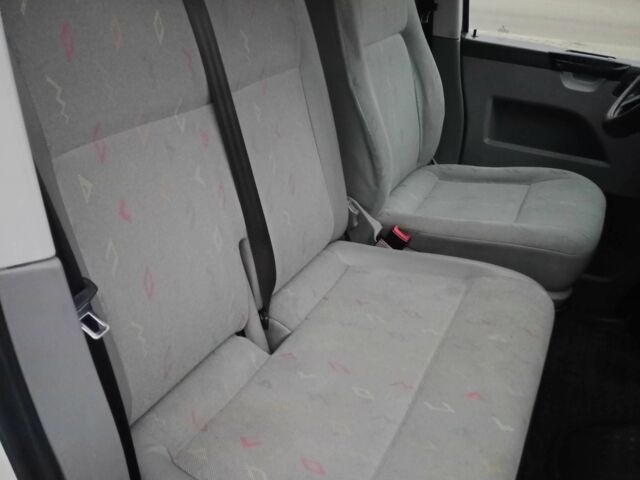 Белый Фольксваген Transporter, объемом двигателя 2.5 л и пробегом 267 тыс. км за 9600 $, фото 11 на Automoto.ua