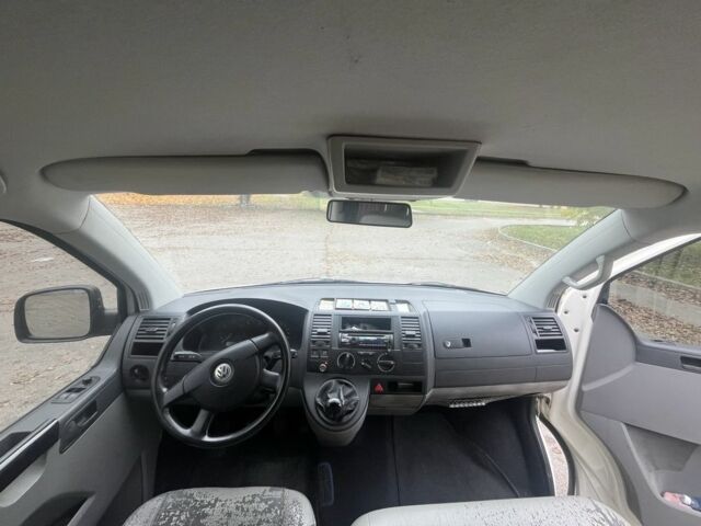 Белый Фольксваген Transporter, объемом двигателя 1.9 л и пробегом 280 тыс. км за 8200 $, фото 9 на Automoto.ua