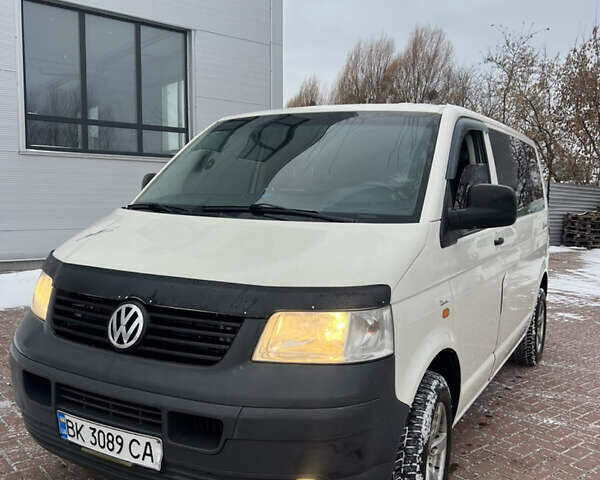 Білий Фольксваген Transporter, об'ємом двигуна 2.5 л та пробігом 319 тис. км за 7900 $, фото 27 на Automoto.ua