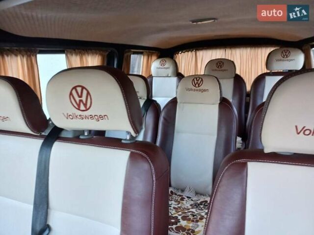 Белый Фольксваген Transporter, объемом двигателя 1.9 л и пробегом 282 тыс. км за 9300 $, фото 2 на Automoto.ua