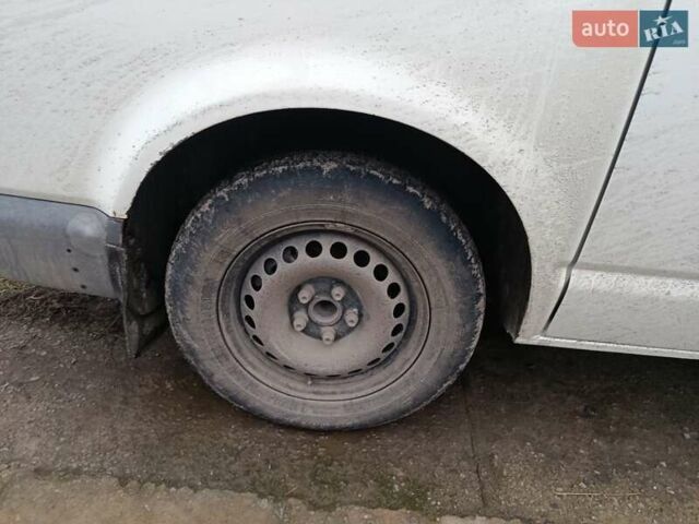 Білий Фольксваген Transporter, об'ємом двигуна 1.9 л та пробігом 360 тис. км за 8500 $, фото 22 на Automoto.ua