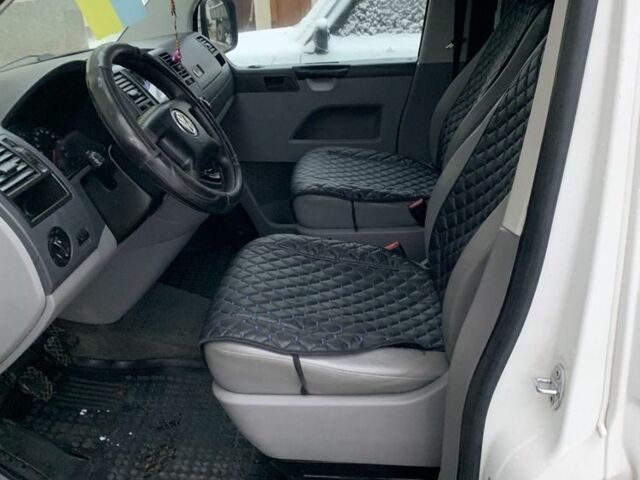 Білий Фольксваген Transporter, об'ємом двигуна 2.5 л та пробігом 330 тис. км за 6700 $, фото 3 на Automoto.ua