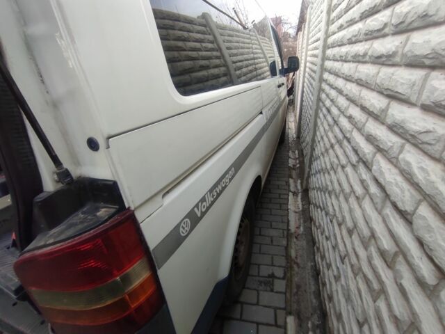 Белый Фольксваген Transporter, объемом двигателя 1.9 л и пробегом 240 тыс. км за 6500 $, фото 5 на Automoto.ua