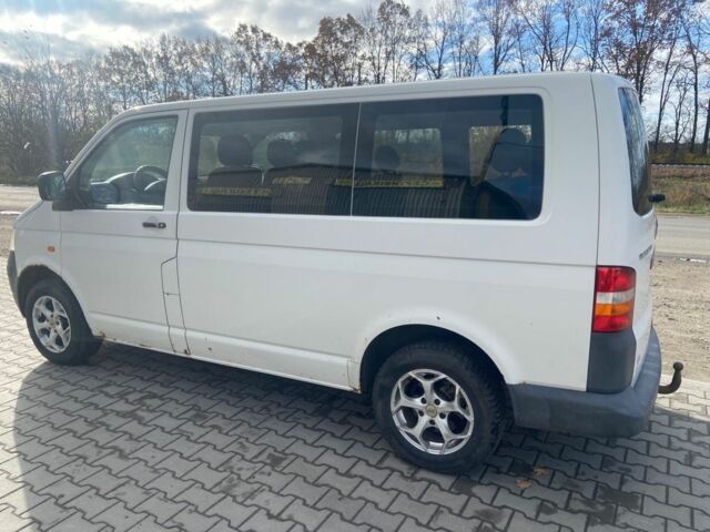 Белый Фольксваген Transporter, объемом двигателя 1.9 л и пробегом 370 тыс. км за 6000 $, фото 1 на Automoto.ua