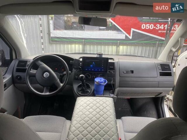 Белый Фольксваген Transporter, объемом двигателя 1.9 л и пробегом 400 тыс. км за 10000 $, фото 7 на Automoto.ua