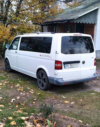 Білий Фольксваген Transporter, об'ємом двигуна 1.9 л та пробігом 456 тис. км за 8600 $, фото 5 на Automoto.ua