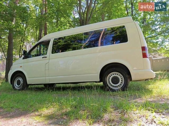 Білий Фольксваген Transporter, об'ємом двигуна 2.5 л та пробігом 255 тис. км за 8000 $, фото 15 на Automoto.ua
