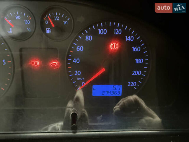 Білий Фольксваген Transporter, об'ємом двигуна 2.5 л та пробігом 274 тис. км за 11500 $, фото 18 на Automoto.ua