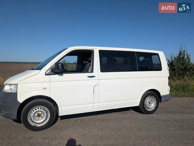 Белый Фольксваген Transporter, объемом двигателя 1.9 л и пробегом 195 тыс. км за 8500 $, фото 3 на Automoto.ua