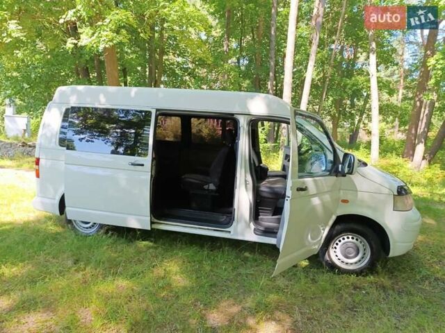 Білий Фольксваген Transporter, об'ємом двигуна 2.5 л та пробігом 255 тис. км за 8000 $, фото 62 на Automoto.ua