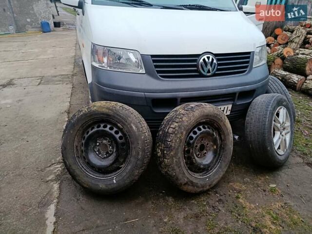 Білий Фольксваген Transporter, об'ємом двигуна 1.9 л та пробігом 360 тис. км за 8500 $, фото 24 на Automoto.ua