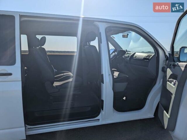 Белый Фольксваген Transporter, объемом двигателя 1.9 л и пробегом 195 тыс. км за 8500 $, фото 16 на Automoto.ua