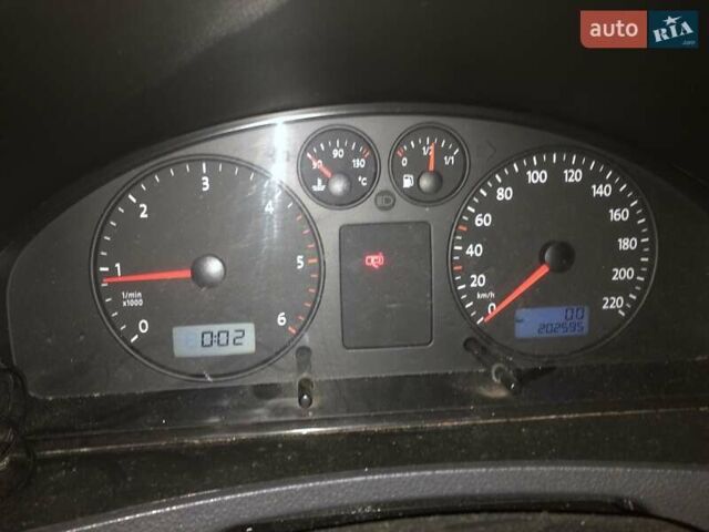 Белый Фольксваген Transporter, объемом двигателя 1.9 л и пробегом 205 тыс. км за 9600 $, фото 6 на Automoto.ua