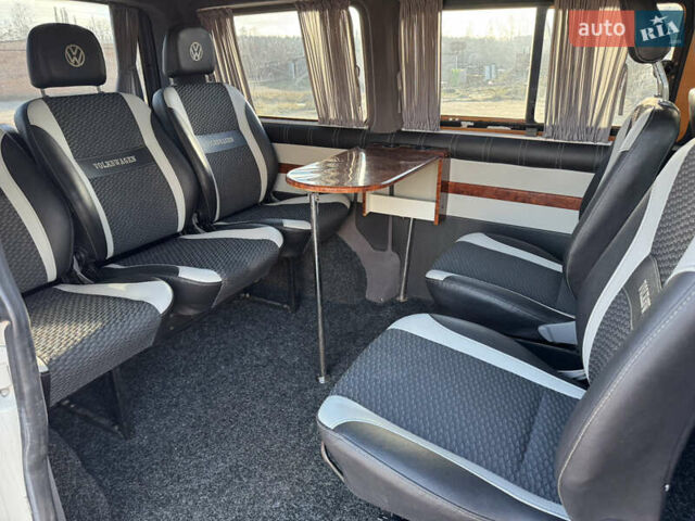 Білий Фольксваген Transporter, об'ємом двигуна 2.46 л та пробігом 291 тис. км за 9500 $, фото 18 на Automoto.ua