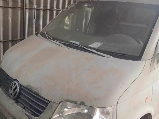 Белый Фольксваген Transporter, объемом двигателя 2.5 л и пробегом 594 тыс. км за 2900 $, фото 1 на Automoto.ua