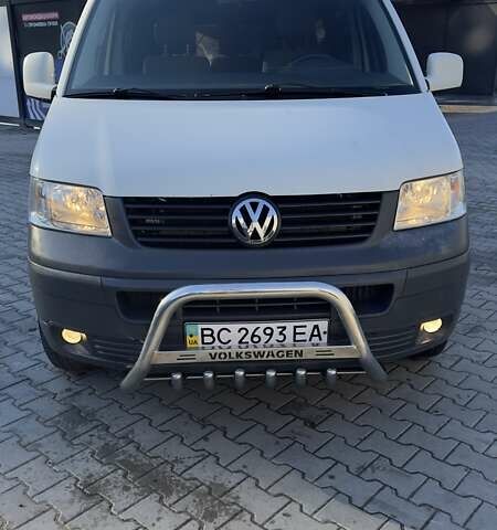 Білий Фольксваген Transporter, об'ємом двигуна 1.9 л та пробігом 246 тис. км за 12800 $, фото 31 на Automoto.ua