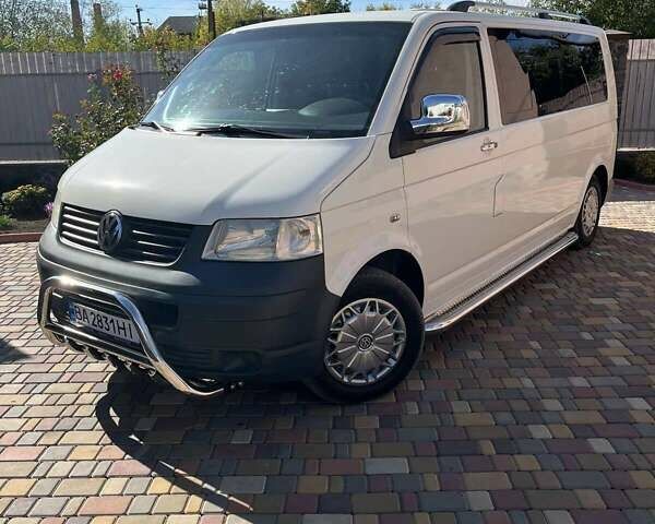 Белый Фольксваген Transporter, объемом двигателя 1.9 л и пробегом 283 тыс. км за 8999 $, фото 2 на Automoto.ua