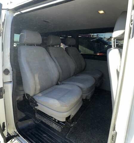 Білий Фольксваген Transporter, об'ємом двигуна 1.9 л та пробігом 246 тис. км за 12800 $, фото 21 на Automoto.ua