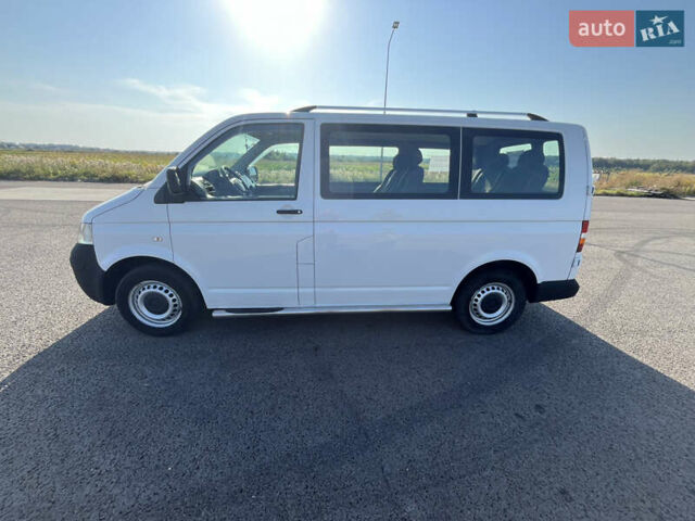 Білий Фольксваген Transporter, об'ємом двигуна 1.9 л та пробігом 350 тис. км за 9200 $, фото 4 на Automoto.ua