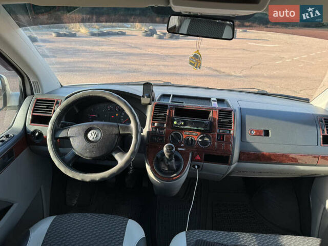 Білий Фольксваген Transporter, об'ємом двигуна 2.46 л та пробігом 291 тис. км за 9500 $, фото 16 на Automoto.ua