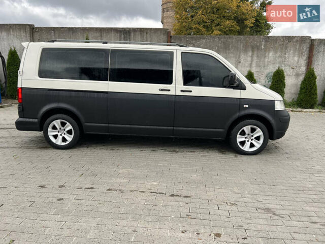 Білий Фольксваген Transporter, об'ємом двигуна 2.46 л та пробігом 308 тис. км за 10500 $, фото 2 на Automoto.ua