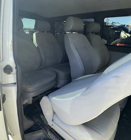 Білий Фольксваген Transporter, об'ємом двигуна 1.9 л та пробігом 246 тис. км за 12800 $, фото 20 на Automoto.ua