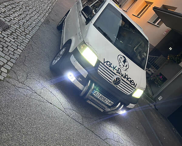 Белый Фольксваген Transporter, объемом двигателя 2.46 л и пробегом 425 тыс. км за 7000 $, фото 4 на Automoto.ua