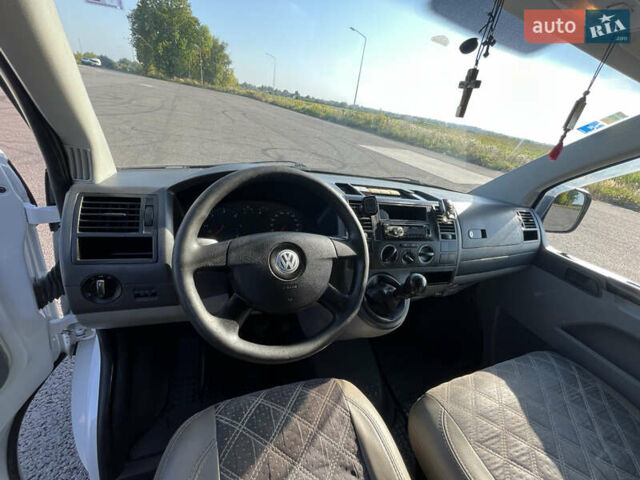 Білий Фольксваген Transporter, об'ємом двигуна 1.9 л та пробігом 350 тис. км за 9200 $, фото 27 на Automoto.ua