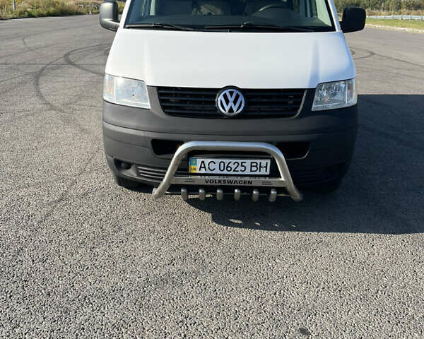 Білий Фольксваген Transporter, об'ємом двигуна 1.9 л та пробігом 350 тис. км за 9200 $, фото 22 на Automoto.ua