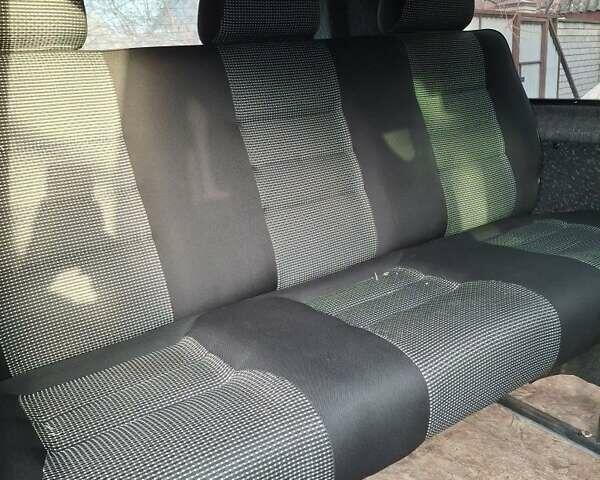 Белый Фольксваген Transporter, объемом двигателя 1.9 л и пробегом 337 тыс. км за 8500 $, фото 4 на Automoto.ua