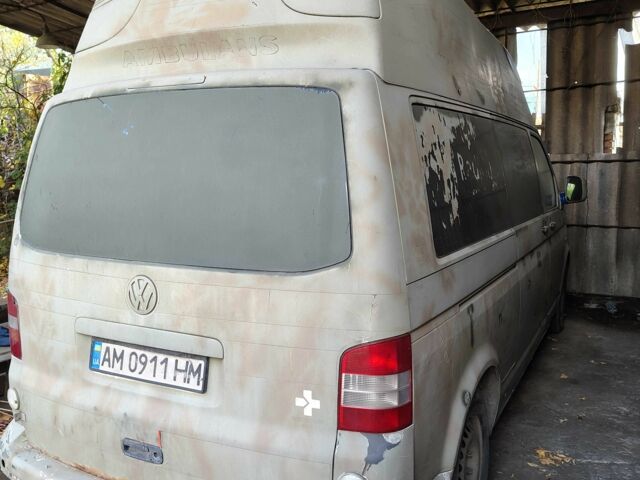 Белый Фольксваген Transporter, объемом двигателя 2.5 л и пробегом 350 тыс. км за 3000 $, фото 2 на Automoto.ua