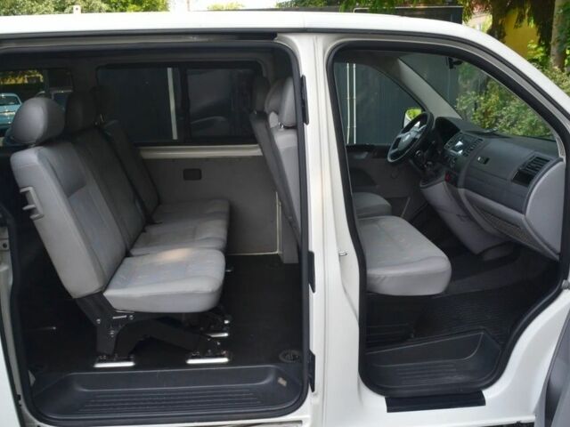 Белый Фольксваген Transporter, объемом двигателя 1.9 л и пробегом 269 тыс. км за 2970 $, фото 7 на Automoto.ua