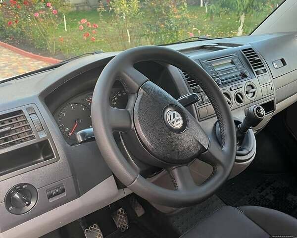 Белый Фольксваген Transporter, объемом двигателя 1.9 л и пробегом 283 тыс. км за 8999 $, фото 13 на Automoto.ua