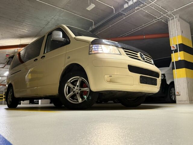 Білий Фольксваген Transporter, об'ємом двигуна 2.5 л та пробігом 298 тис. км за 5398 $, фото 8 на Automoto.ua