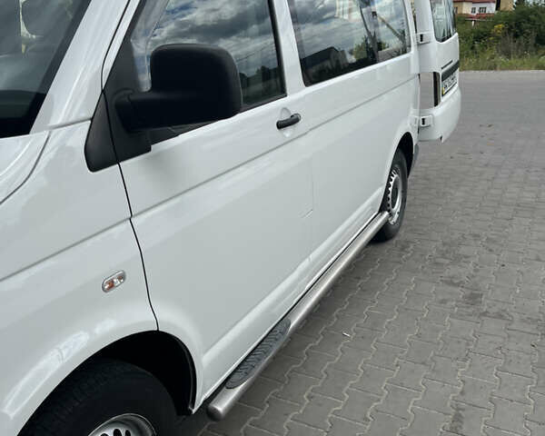 Білий Фольксваген Transporter, об'ємом двигуна 1.9 л та пробігом 350 тис. км за 9200 $, фото 18 на Automoto.ua