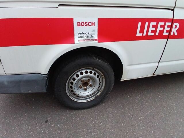 Белый Фольксваген Transporter, объемом двигателя 1.9 л и пробегом 260 тыс. км за 6500 $, фото 6 на Automoto.ua