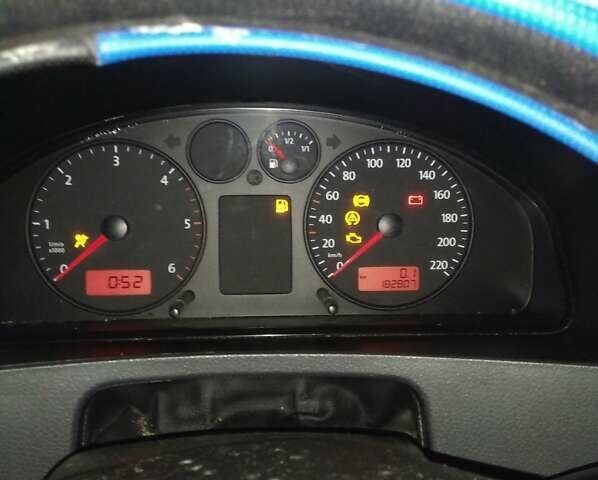 Белый Фольксваген Transporter, объемом двигателя 1.9 л и пробегом 182 тыс. км за 8999 $, фото 2 на Automoto.ua