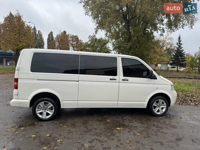 Белый Фольксваген Transporter, объемом двигателя 2.46 л и пробегом 248 тыс. км за 11350 $, фото 3 на Automoto.ua